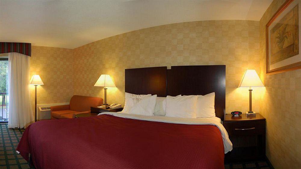 Best Western Plus Keene Hotel Phòng bức ảnh