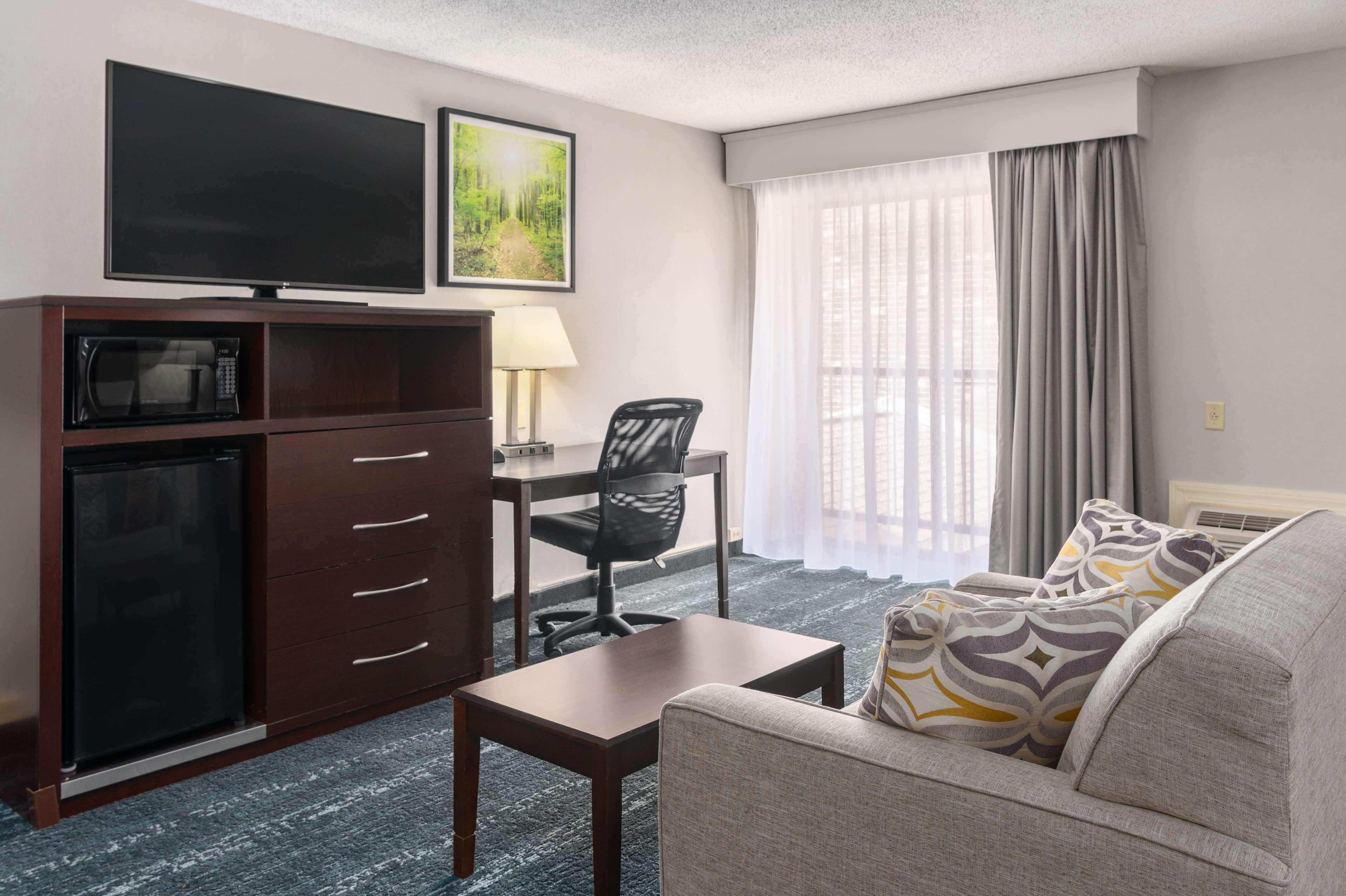 Best Western Plus Keene Hotel Ngoại thất bức ảnh