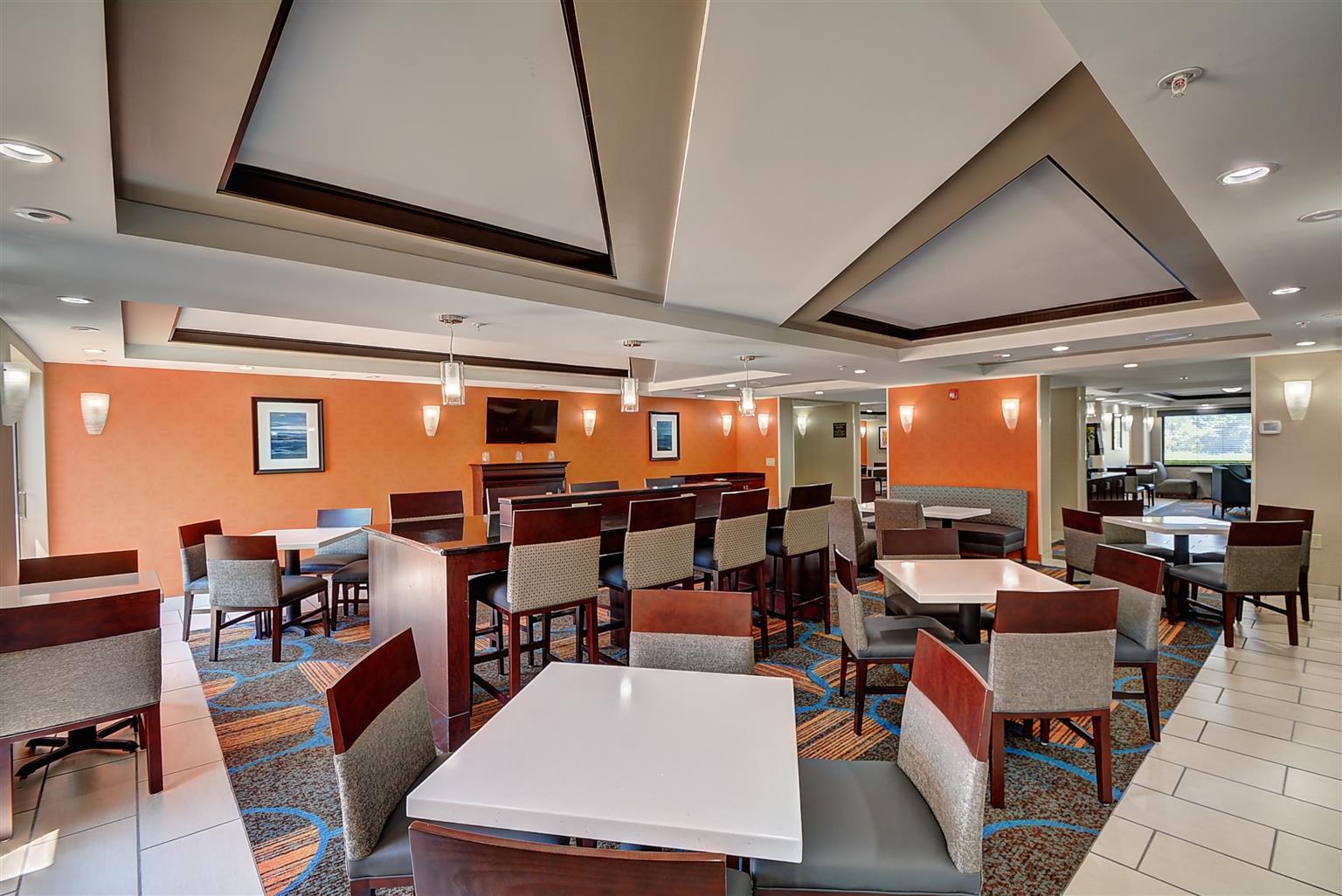 Best Western Plus Keene Hotel Ngoại thất bức ảnh