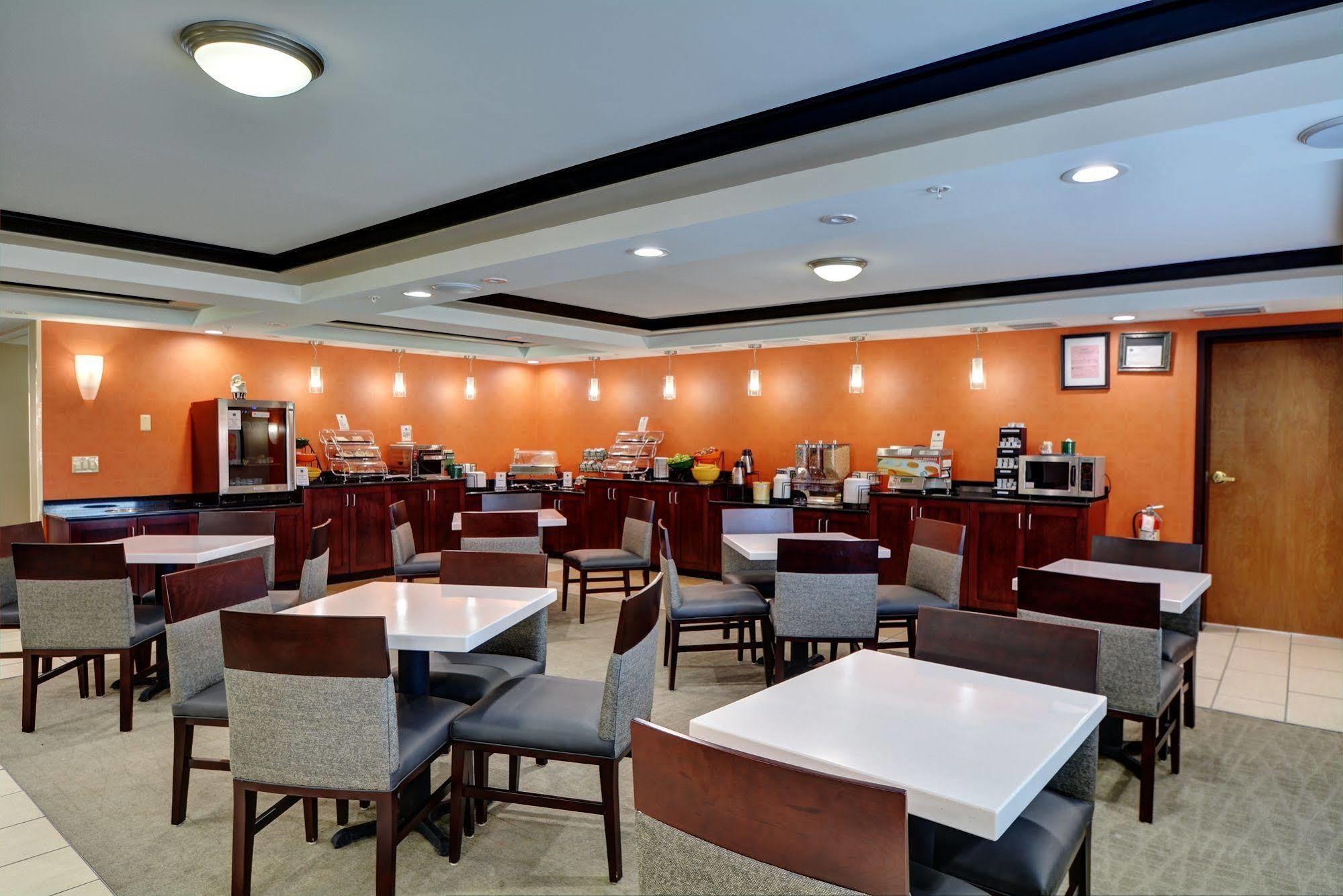 Best Western Plus Keene Hotel Ngoại thất bức ảnh